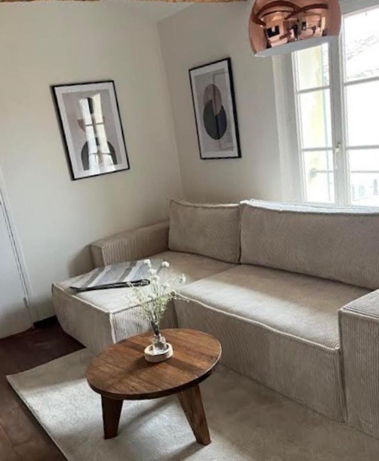 Apartment With Mediterranean Charm In The Heart Of The Provencal Market 昂蒂布 外观 照片