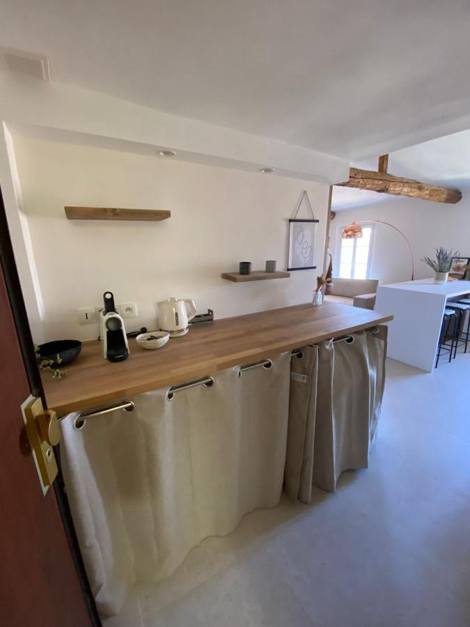 Apartment With Mediterranean Charm In The Heart Of The Provencal Market 昂蒂布 外观 照片