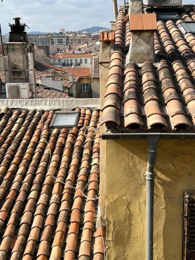 Apartment With Mediterranean Charm In The Heart Of The Provencal Market 昂蒂布 外观 照片