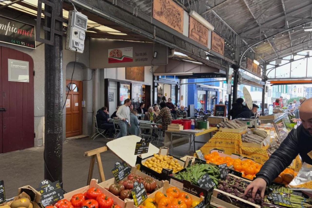 Apartment With Mediterranean Charm In The Heart Of The Provencal Market 昂蒂布 外观 照片