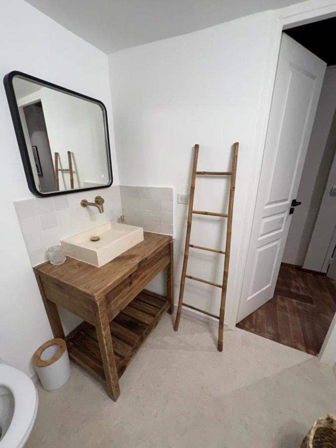 Apartment With Mediterranean Charm In The Heart Of The Provencal Market 昂蒂布 外观 照片